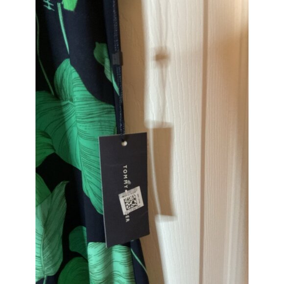 Tommy Hilfiger Navy & Green Leaves Tropical Midi Dress Size 16W New $109 - Picture 3 of 5